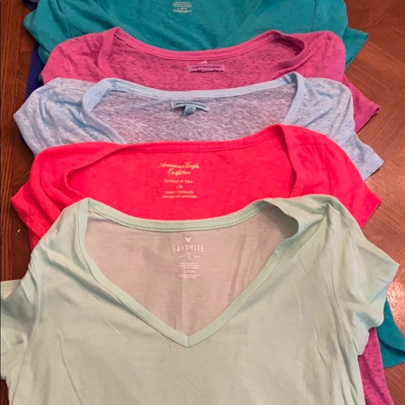 I am selling 8 American Eagle shirts. - Picture 2 of 3